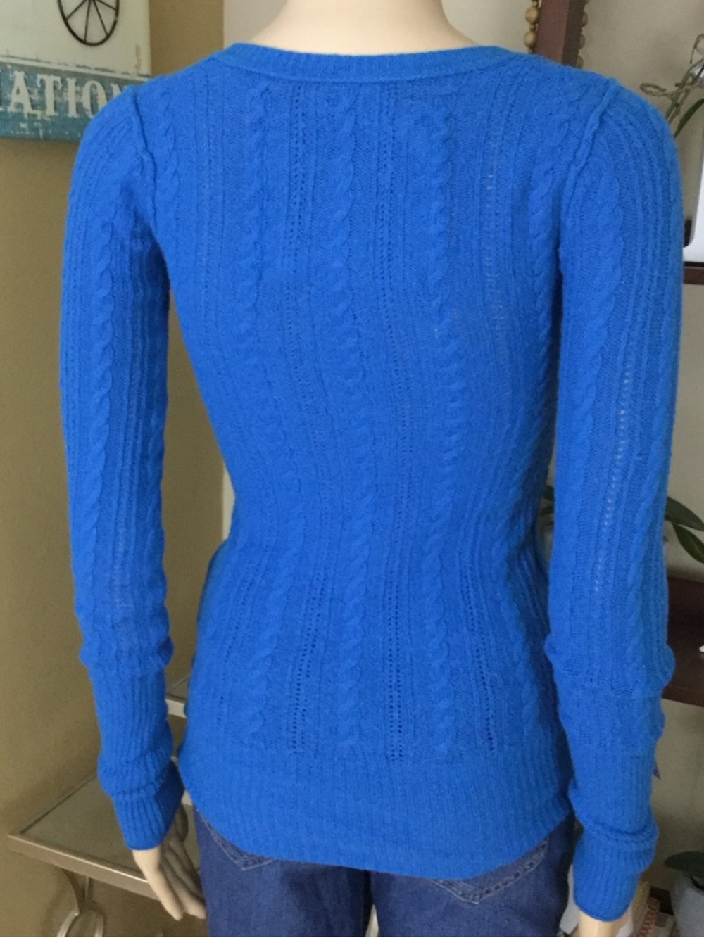 Abercrombie & Fitch Bright Blue Cable-Knit V-Neck Sweater - Picture 2 of 9